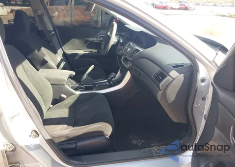 2013 Honda Accord Lx z USA, uszkodzony, nr VIN 1HGCR2F32DA084842